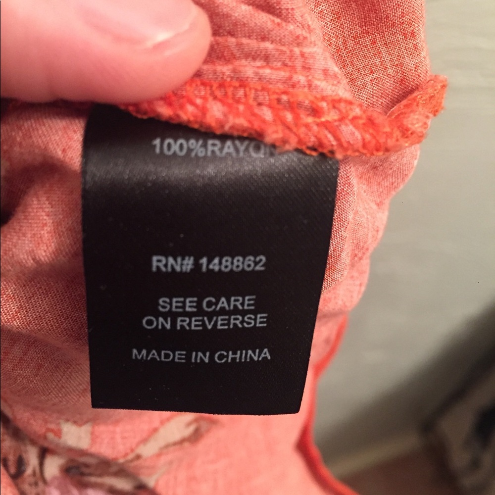 Torrid Coral Floral Button-Front Blouse - Picture 3 of 3